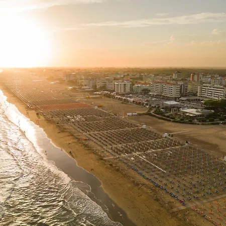 Simona * Bibione